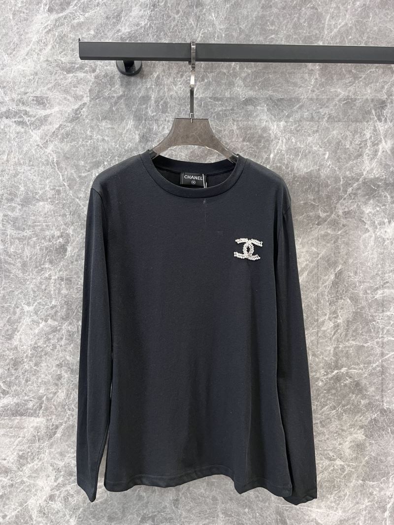 Chanel T-Shirts